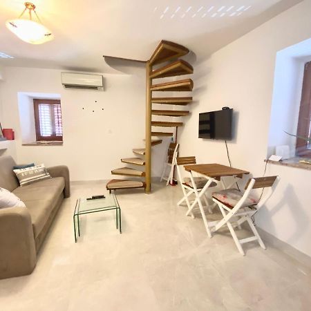 Apartment Center Old Town - 1Min To Palace 斯普利特 外观 照片